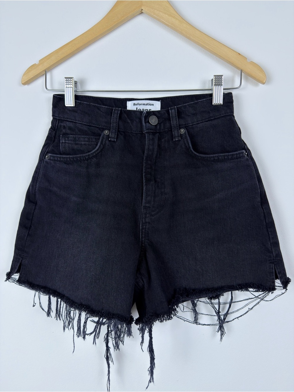 Reformation Wilder High Rise Relaxed Black Denim Shorts Size 24 Raw Hem
